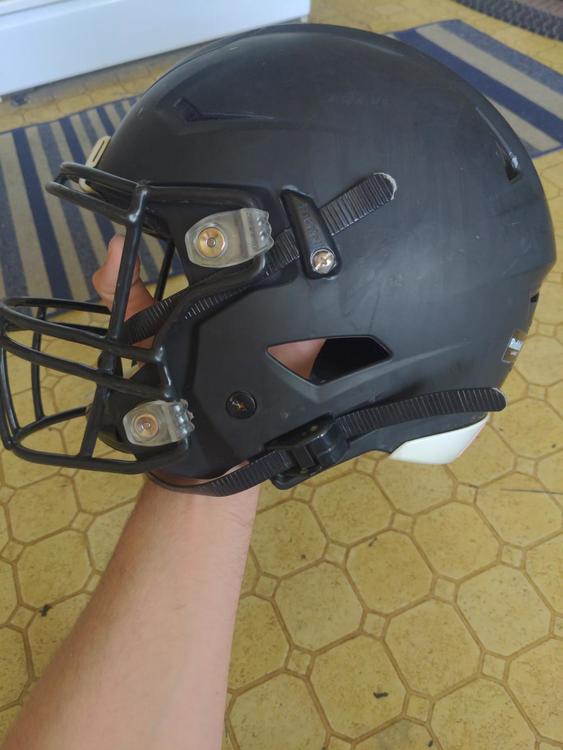 Large matte black Riddell SpeedFlex Helmet SidelineSwap