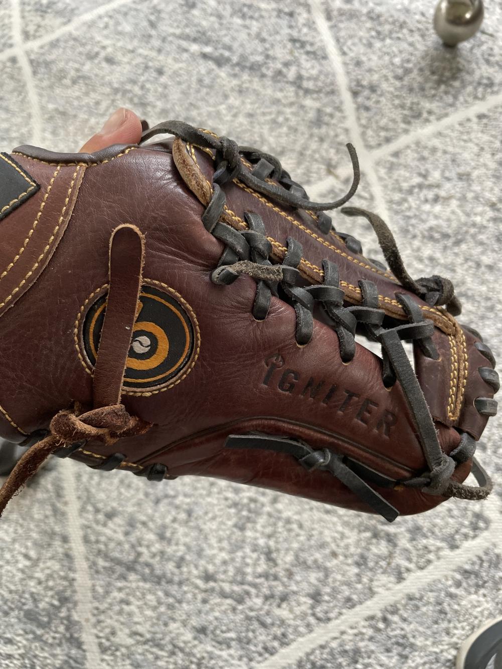 Bradley Igniter Series Youth Baseball Glove SidelineSwap