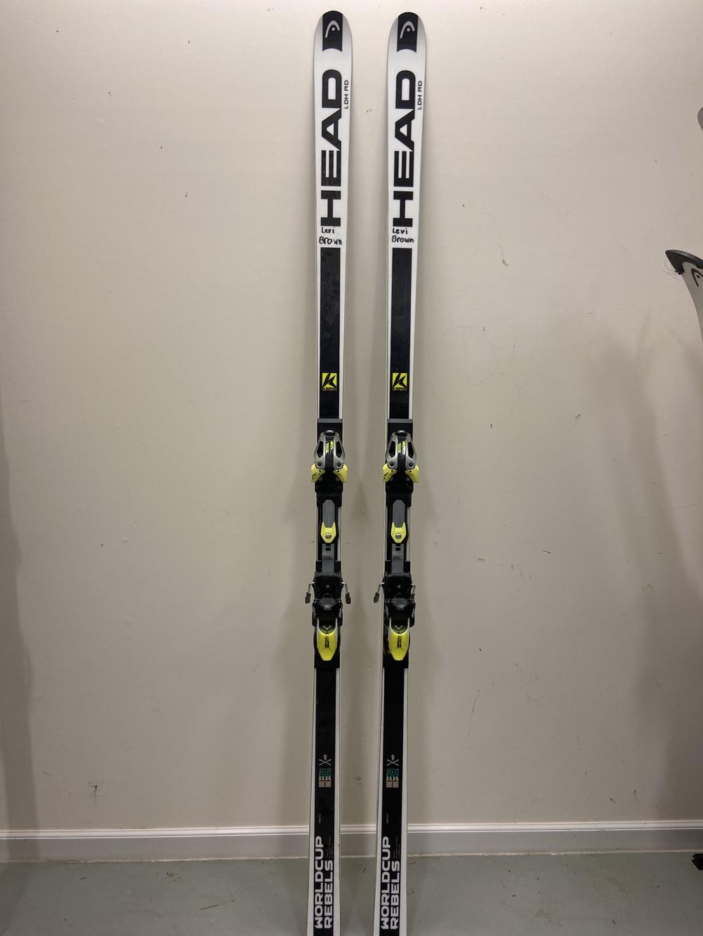 FIS Men’s Downhill Head Skis SidelineSwap