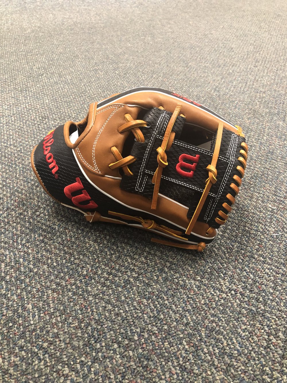 Brown New Wilson Right Hand Throw Infield A2K Baseball Glove 11.75