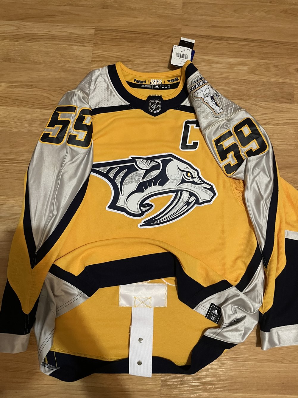 predators reverse retro