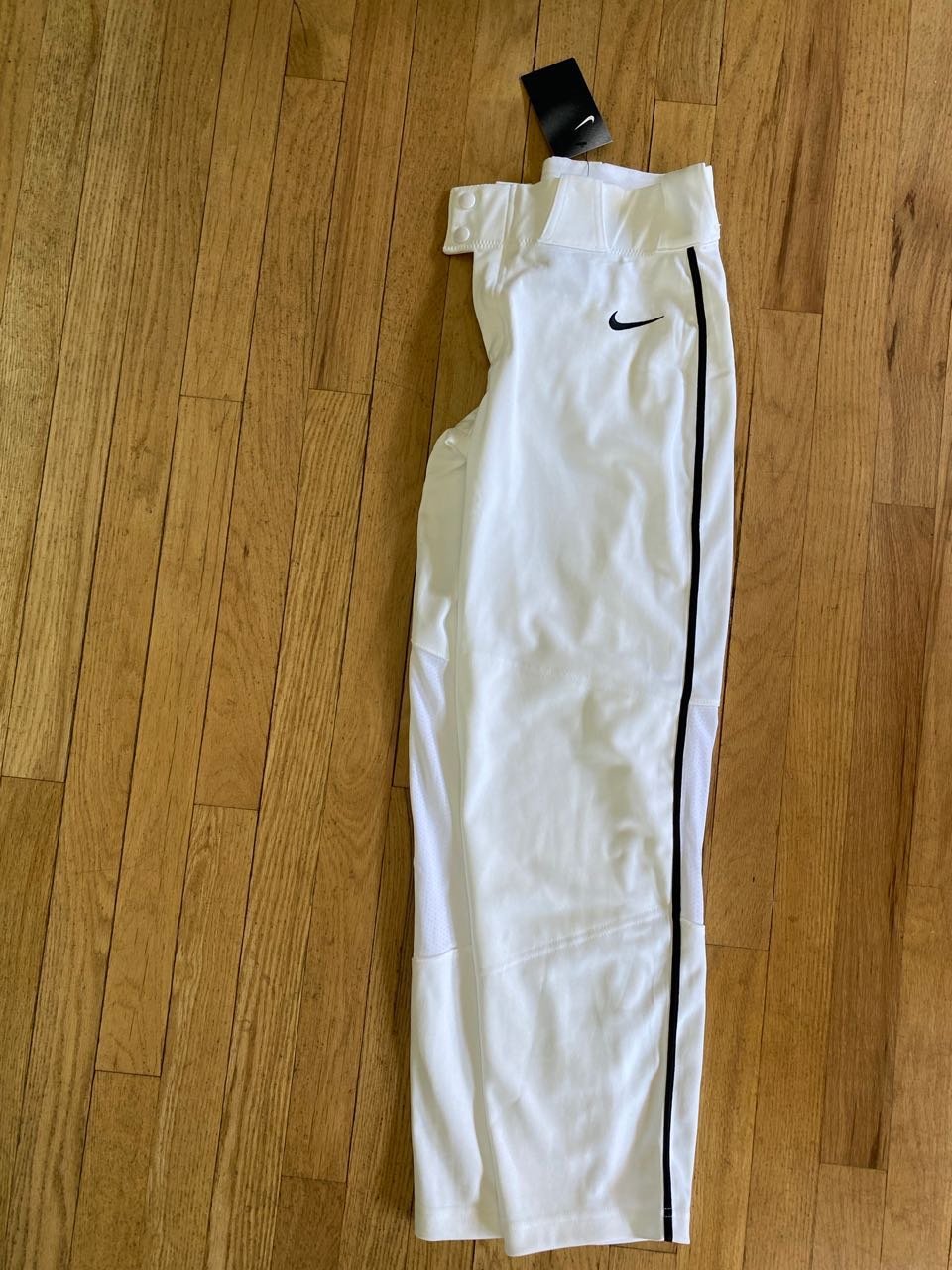 White Youth Men's New XL Nike Pants SidelineSwap