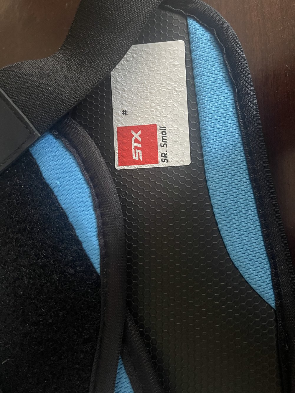 STX Surgeon RX3 ICE HOCKEY Shoulder Pads, Brand New SidelineSwap