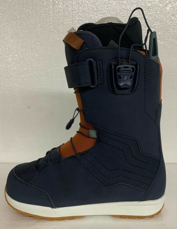deeluxe empire snowboard boots