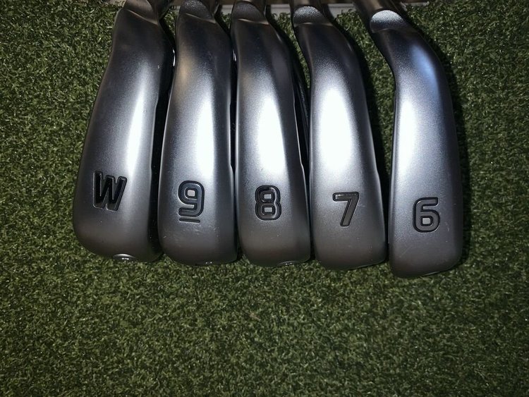 PING G425 Wedge Black Dot AWT 2.0 Stiff Flex U Utility GAP .. MINT