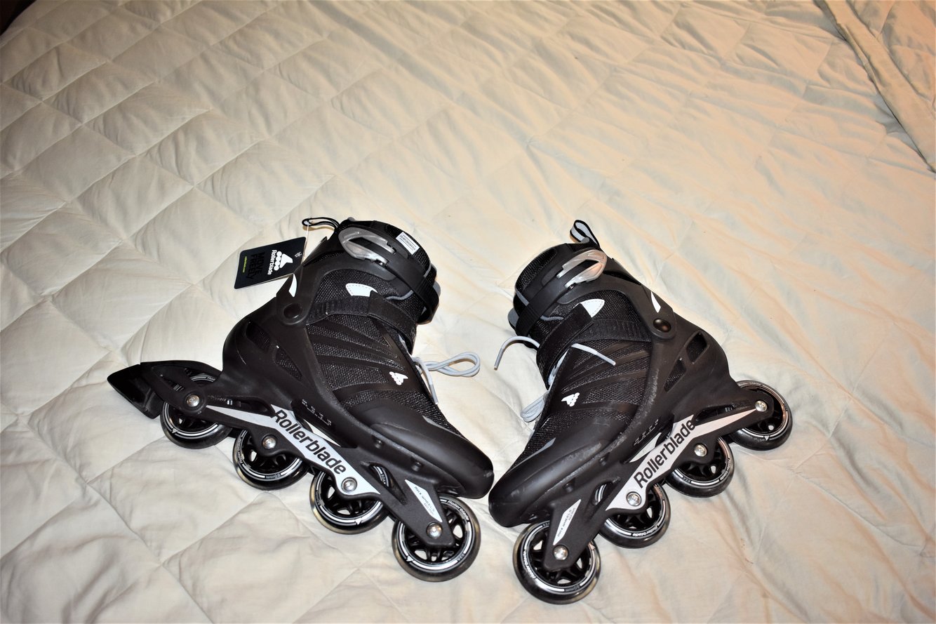 NEW Rollerblade Zetrablade Inline Skates, Black/Silver, Size 10