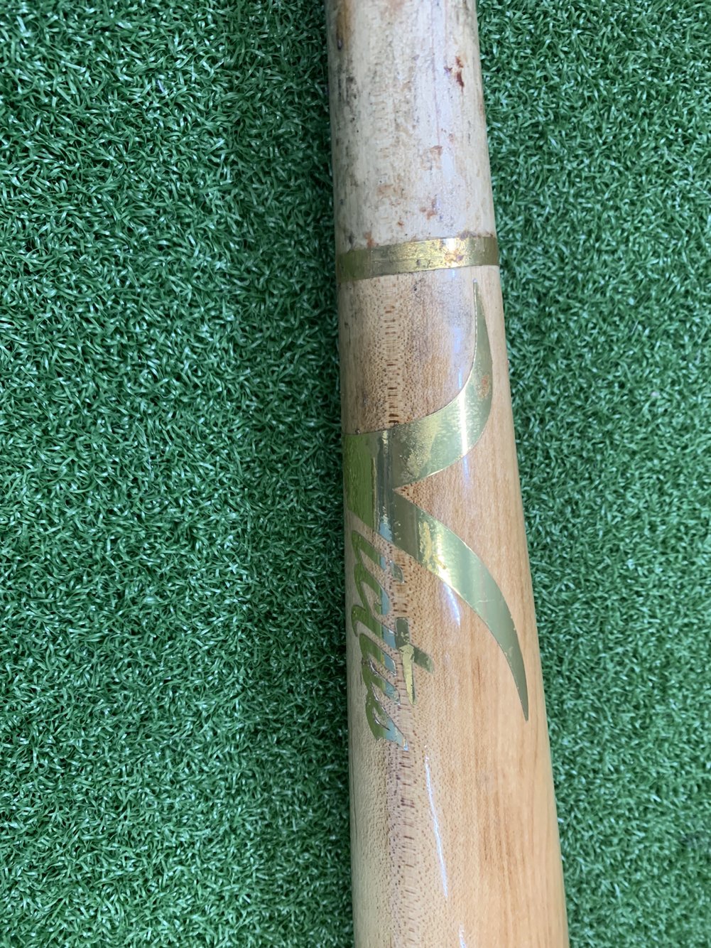 Pro Issue Victus Bat Axe Handle SidelineSwap