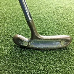 acushnet bullseye putter fluted pistol pride