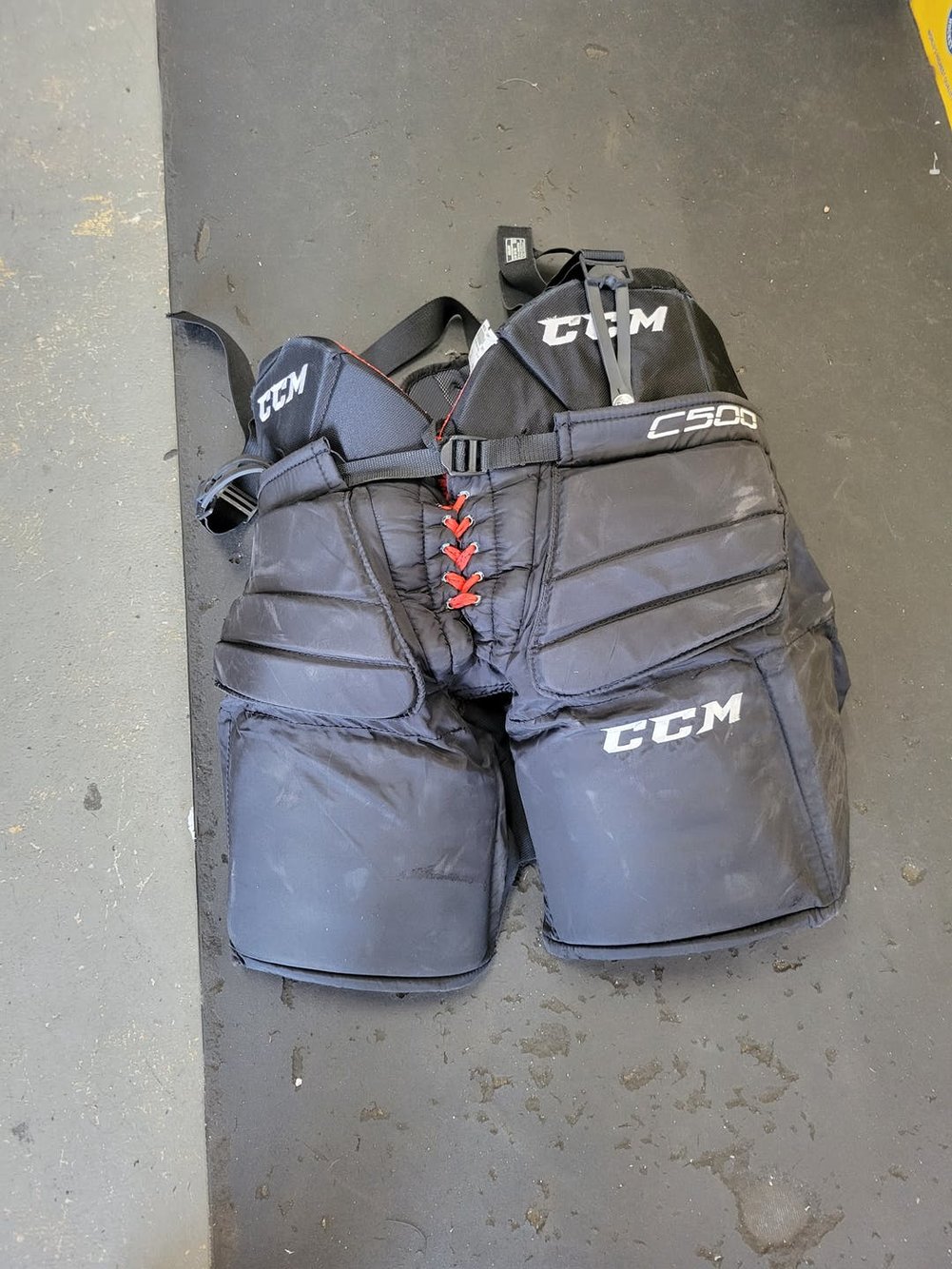Used Ccm C500 Lg Ice Hockey Goalie Ice Hockey Goalie Pants SidelineSwap