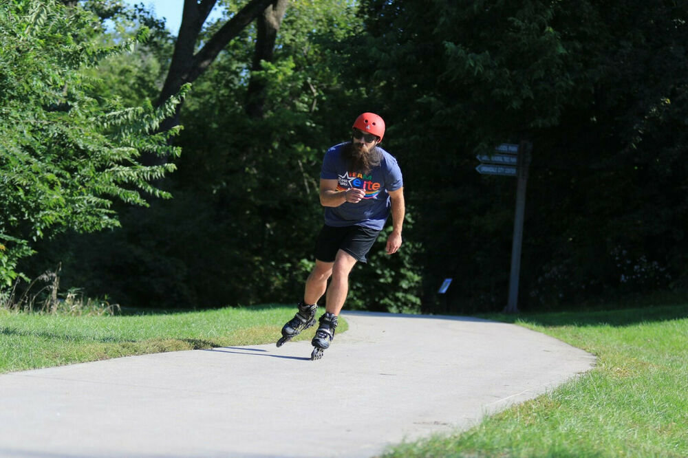 2022 Roller Derby AERIO Q60 Men's Inline Roller Skates Indoor Outdoor