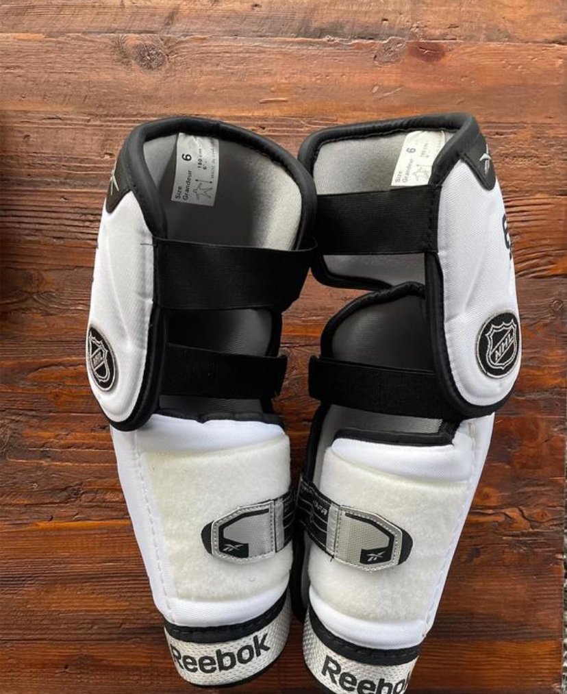 New Large Reebok Pro Stock 8K Pro Elbow Pads SidelineSwap