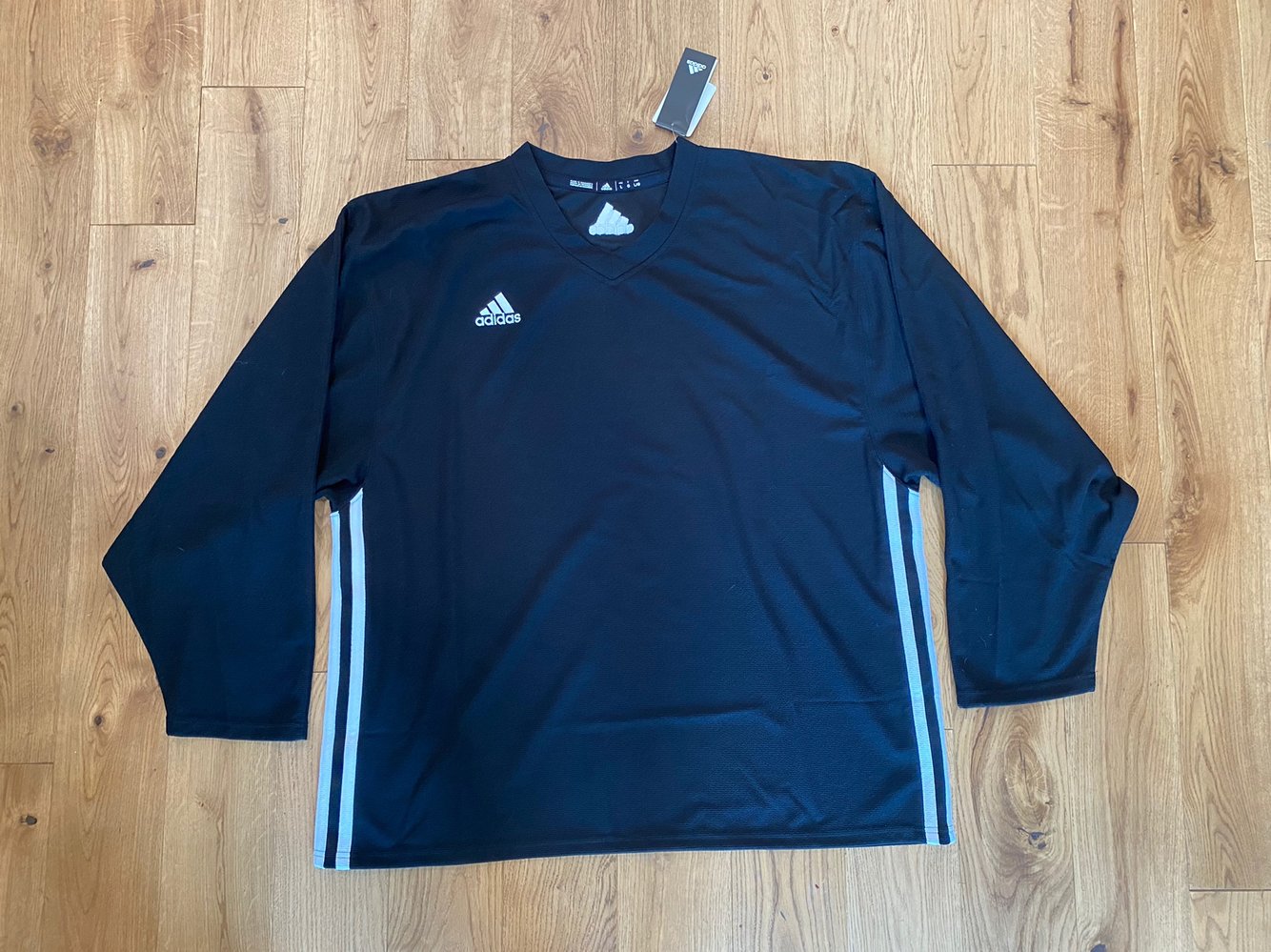 Adidas NCAA collegiate practice jersey Large senior | SidelineSwap Adidas NCAA collegiate practice jersey Large senior | SidelineSwap