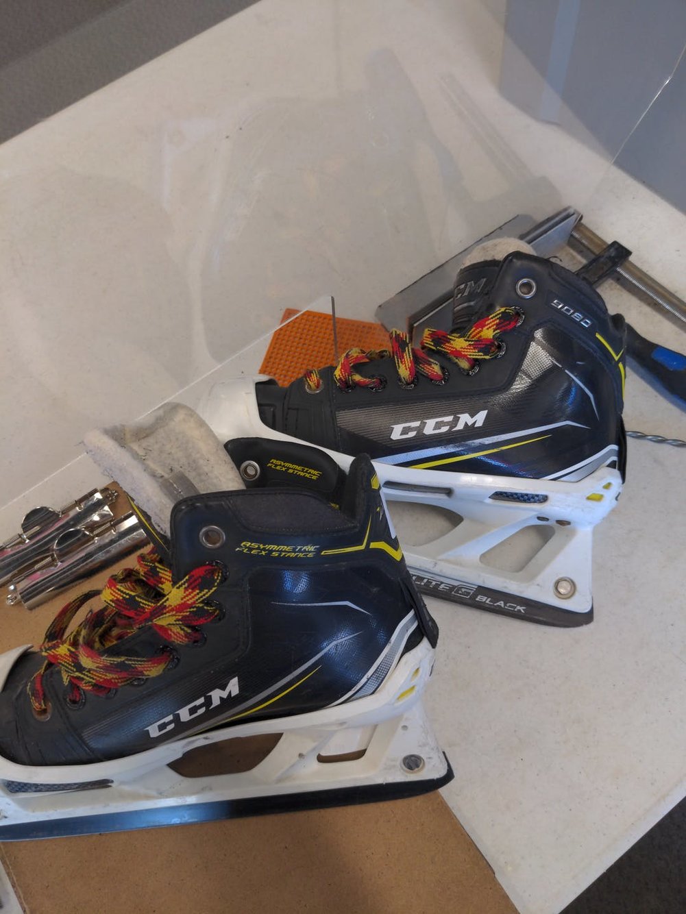 Used Ccm 9080 Tacks Junior 04 Ice Skates Goalie Skates SidelineSwap