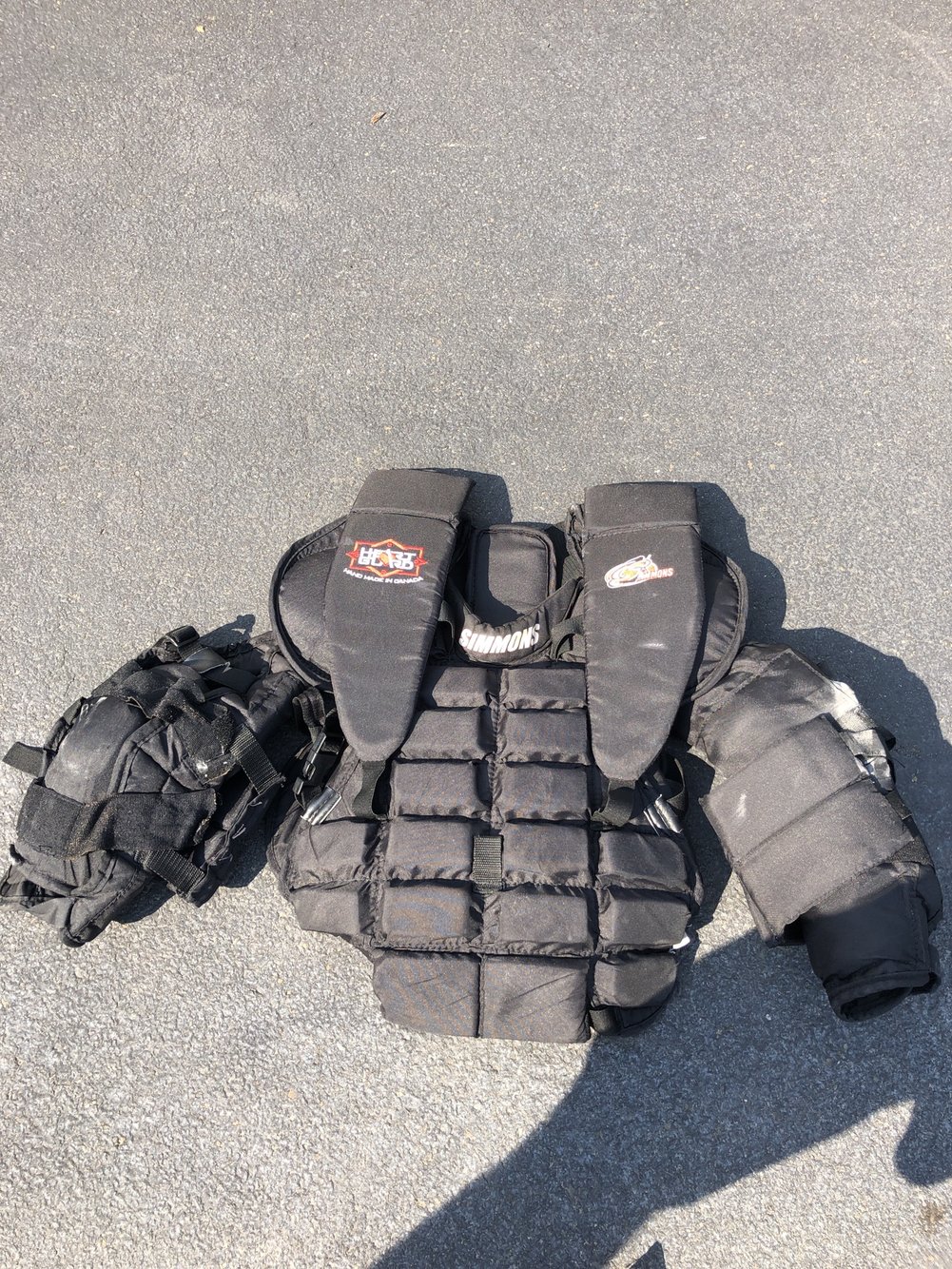 Used Large Simmons Goalie Chest Protector SidelineSwap
