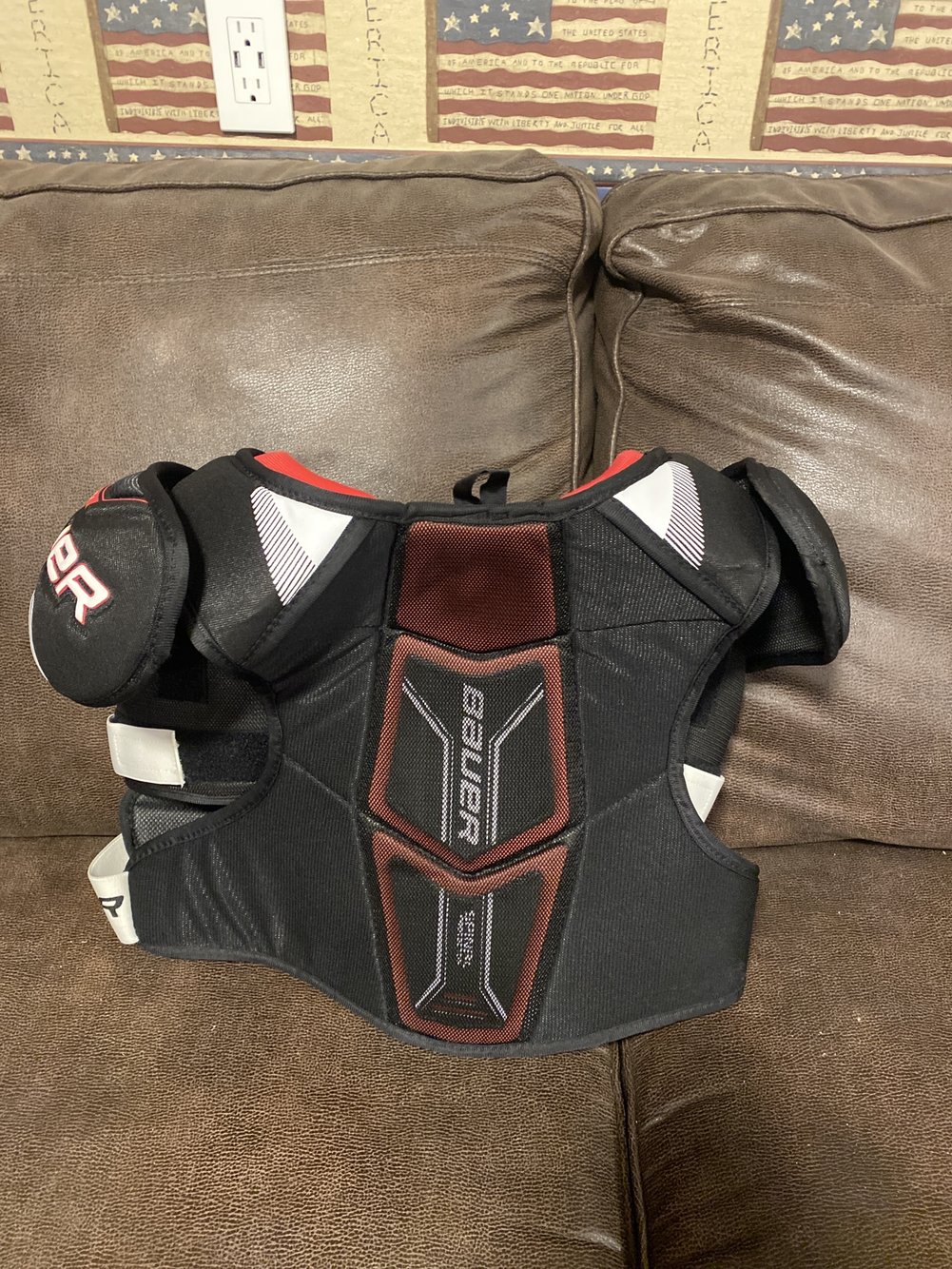 Senior Extra Large Bauer NSX Shoulder Pads SidelineSwap