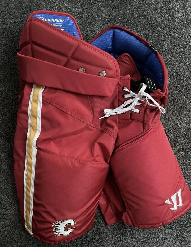 Calgary Flames Retro Warrior Covert QRL Hockey Pants Hockey Pants