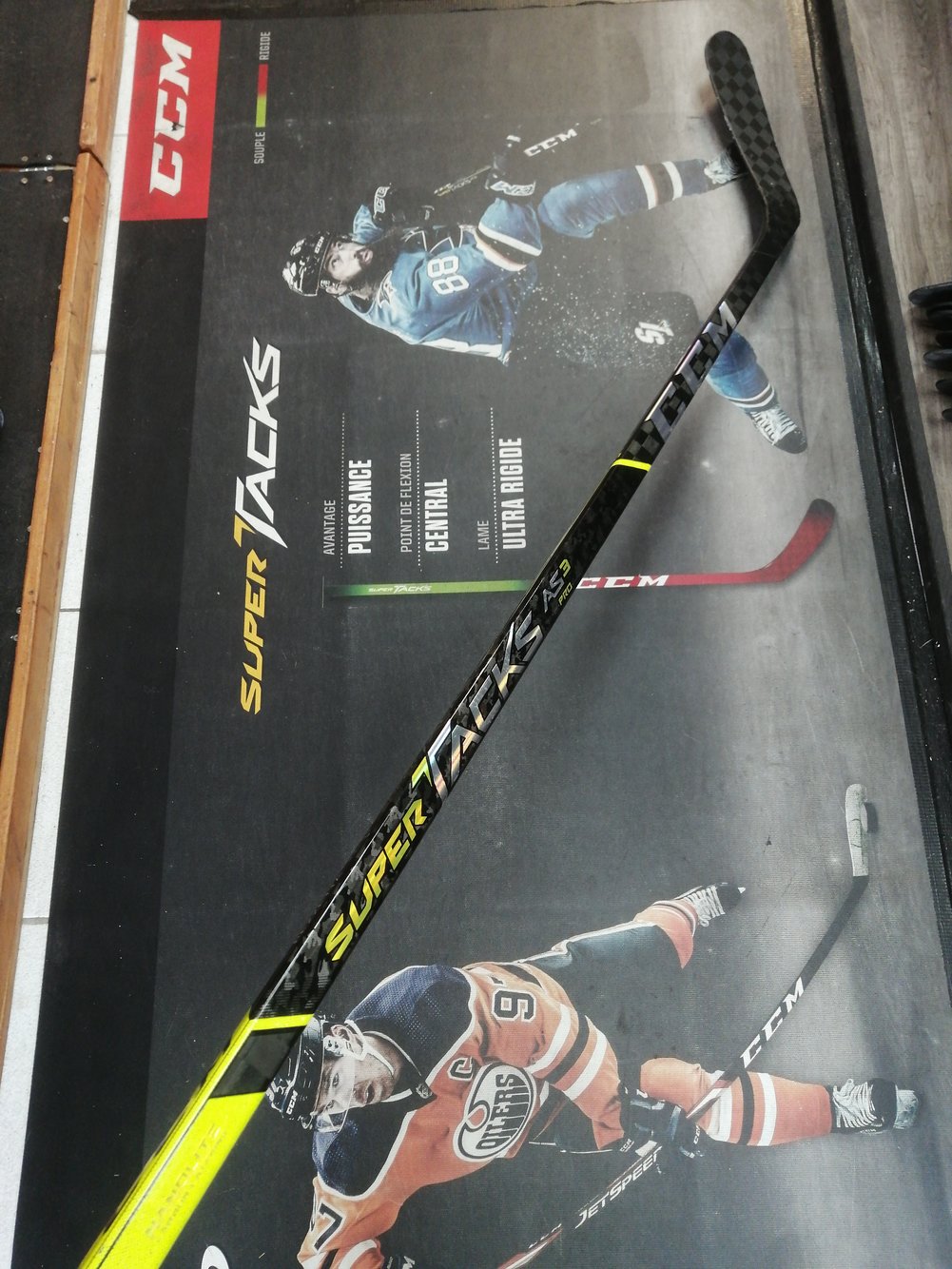 P90 90 Flex CCM Left Hand Super Tacks AS3 Pro Hockey Stick Toe