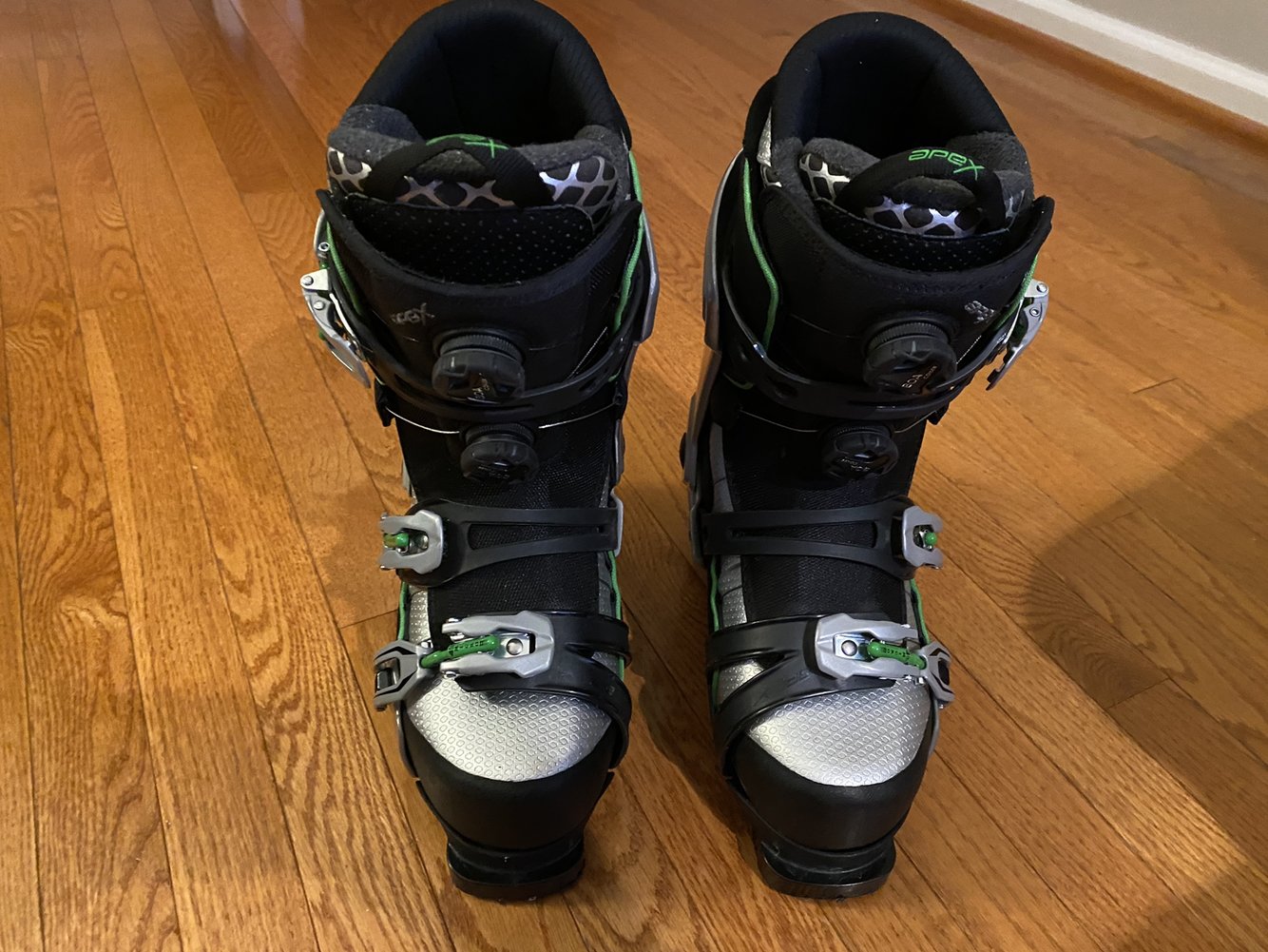 Apex Ski Boots SidelineSwap