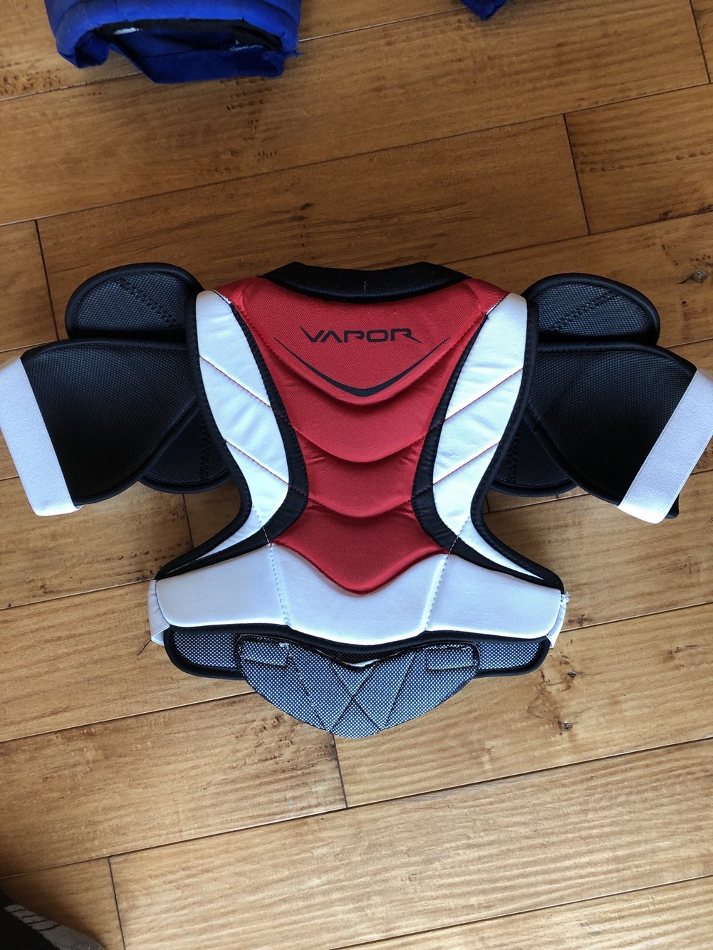 Junior Large Bauer Vapor X800 Shoulder Pads SidelineSwap