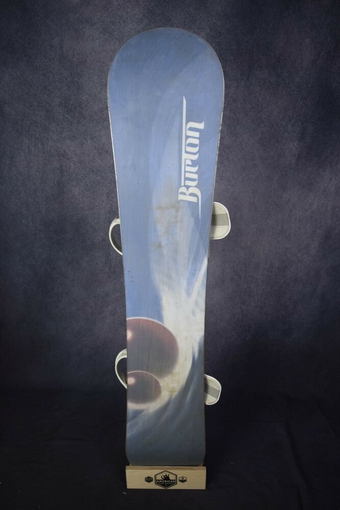 BURTON CRUZER SNOWBOARD SIZE 151 CM WITH BURTON LARGE BINDINGS
