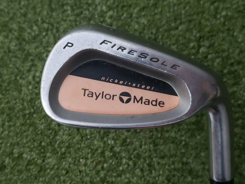 TaylorMade FireSole Pitching Wedge RH TaylorMade Bubble S90 Stiff