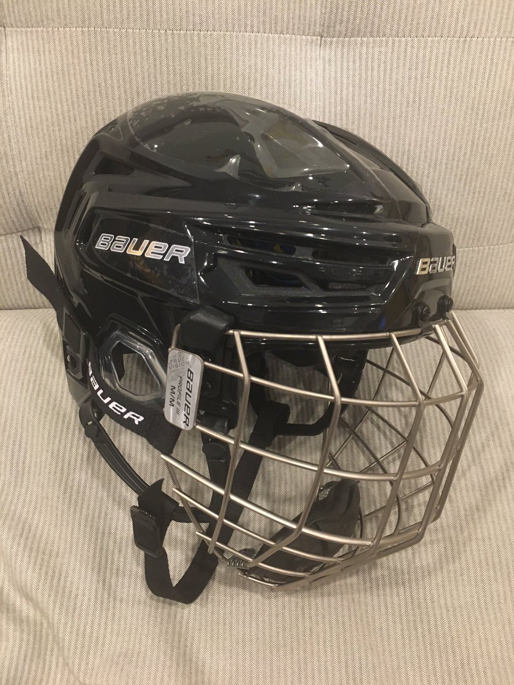 Black New Medium Bauer ReAkt 150 Combo Hockey Helmet with Cage Senior