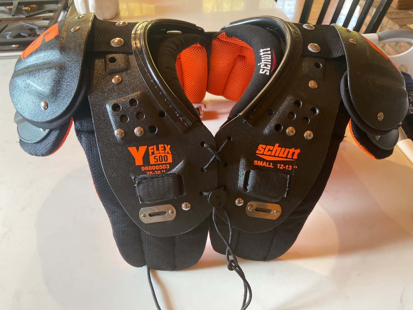 Schutt Football Shoulder Pads Y Flex 500 Youth Shoulder Pads Small