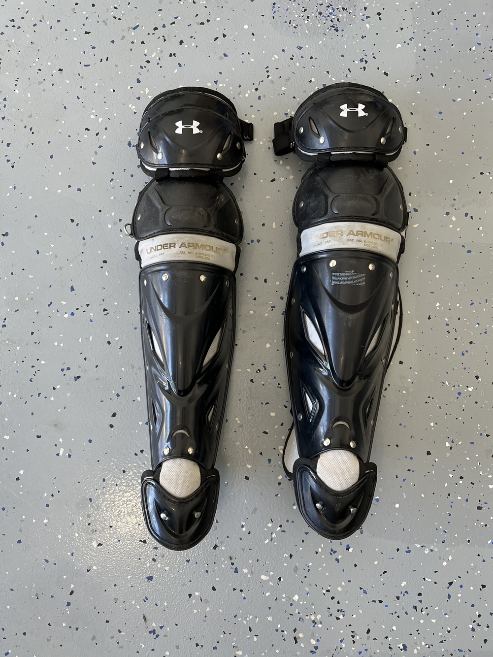 Black Intermediate Under Armour Catcher's Leg Guard SidelineSwap