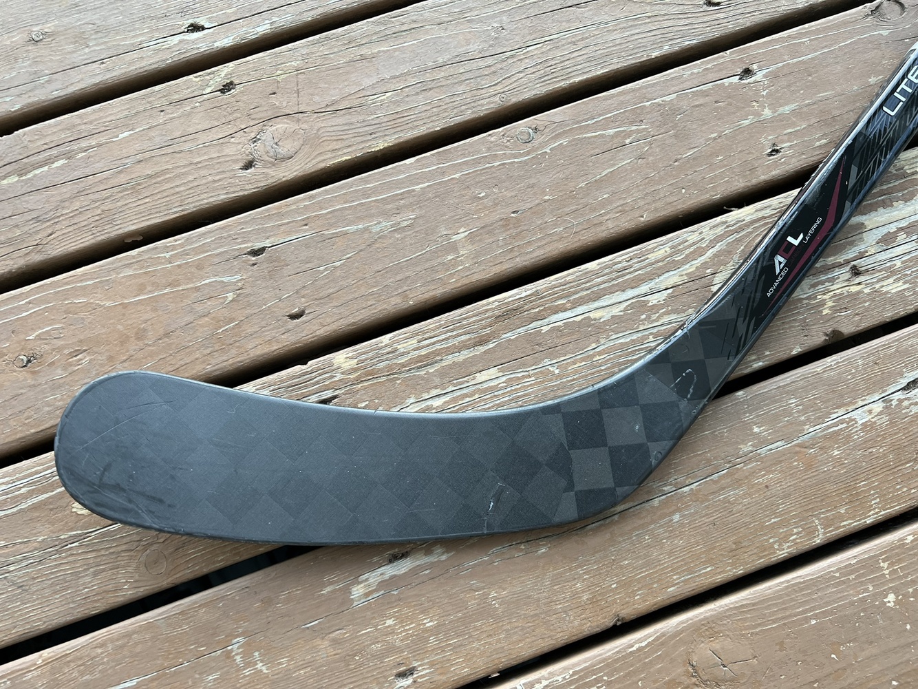 Refurbished Pro Stock Bauer RH Vapor 1X Lite Hockey Stick (P92 curve