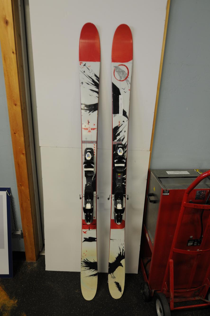 ＜送料込＞LINE SAKANA 174cm　訳あり　ホットワックス済み Line Sakana Skis | Used and Closeout