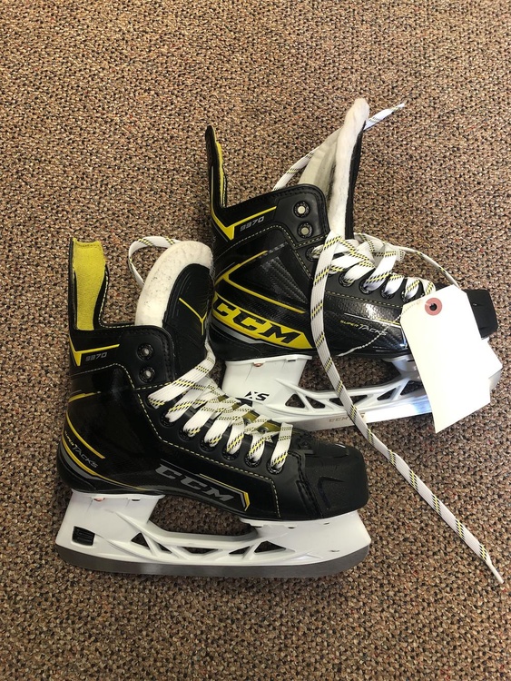 New CCM Super Tacks 9370 Hockey Skates SidelineSwap