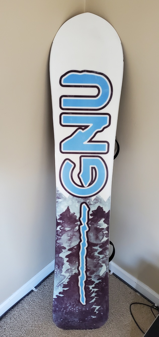 Used Men's 2021 GNU Antigravity 156cm Snowboard Freeride Without