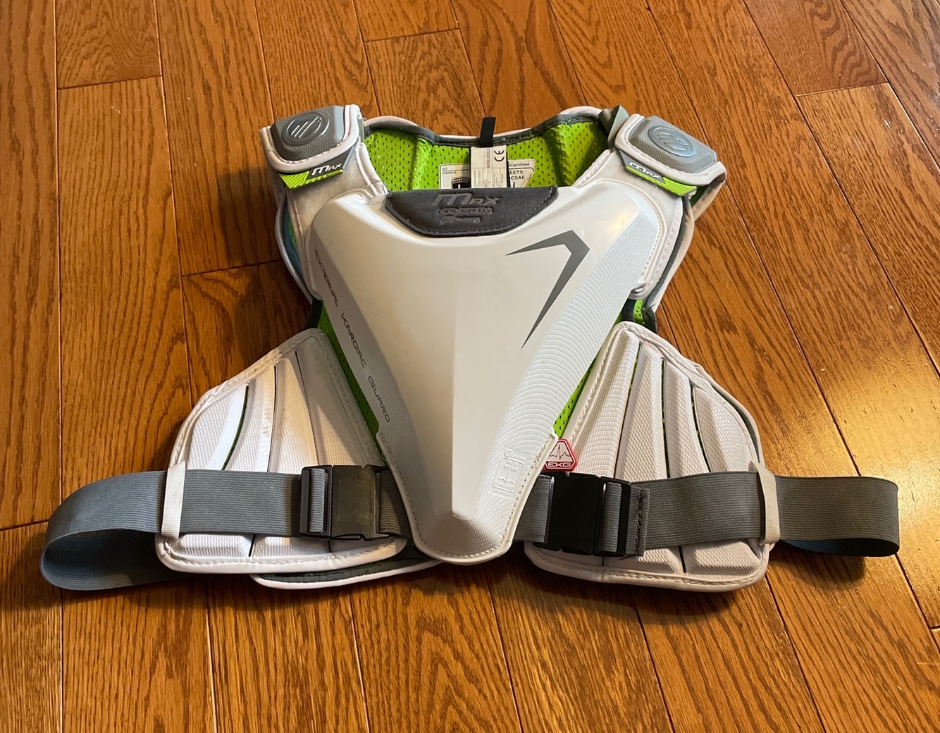 Used Large Maverik MAX EKG Shoulder Pads SidelineSwap