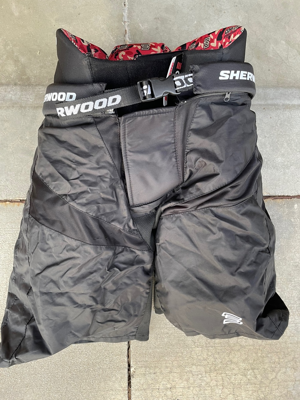 Sherwood Code V Girdle/Shell Combo Senior Large Ice Hockey Pants