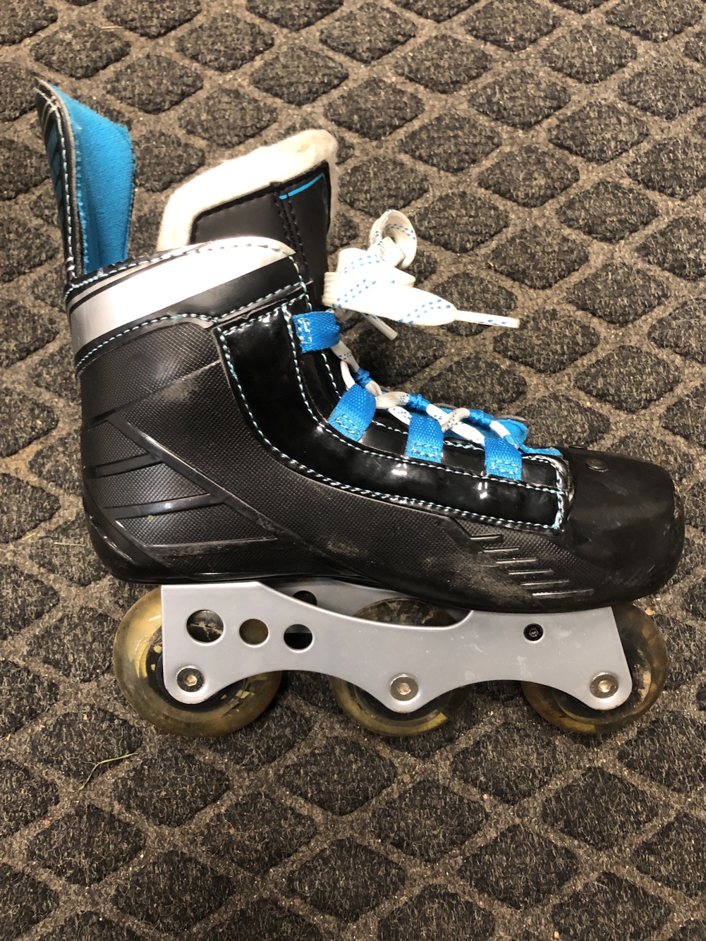Bauer Prodigy Roller blades SidelineSwap
