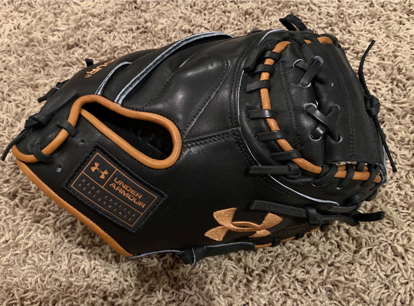 NEW Under Armour Genuine Pro 2.0 Catcher’s Mitt SidelineSwap
