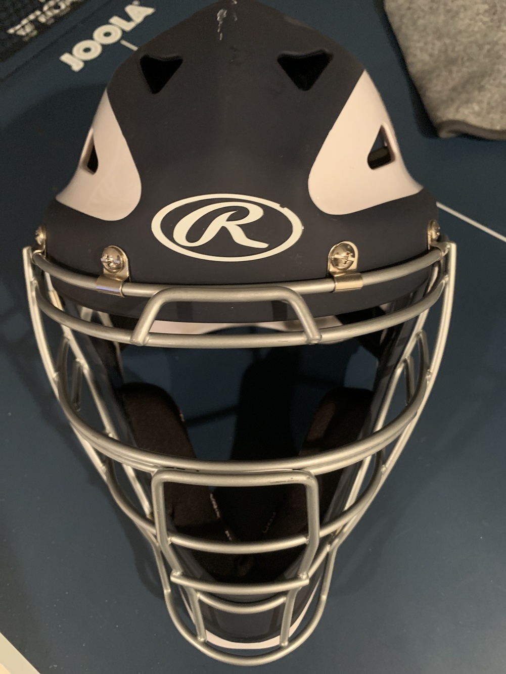 Rawlings Hockey style catchers mask SidelineSwap