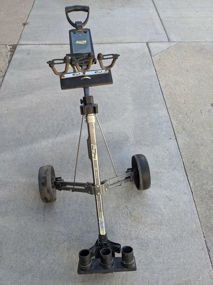 BagBoy M300 Golf Bag Hand Cart Size 32 In Black Used Golf Push Cart