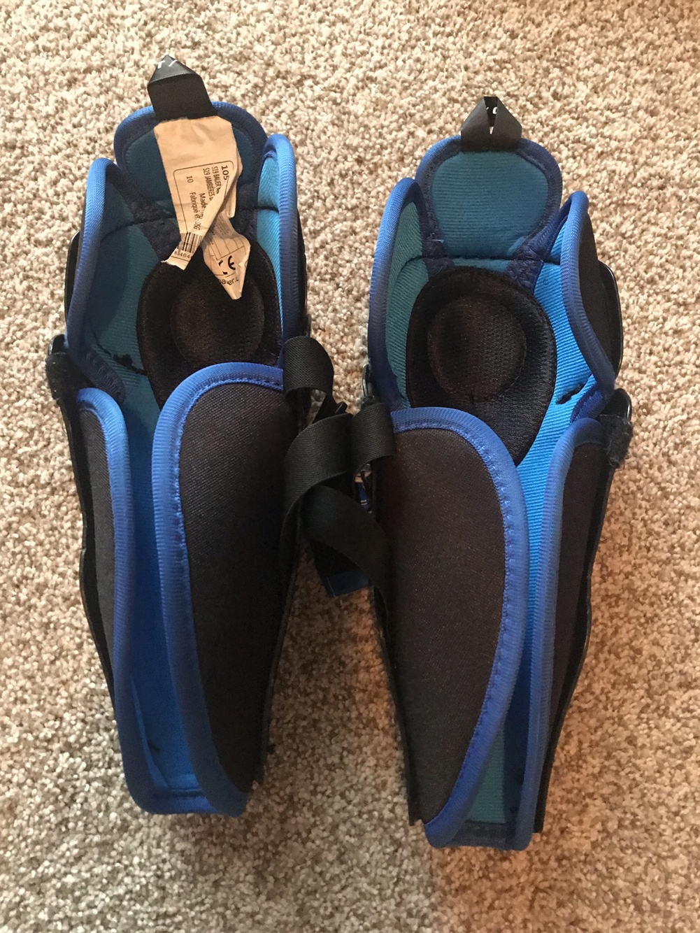 Bauer ms1 shin pads SidelineSwap