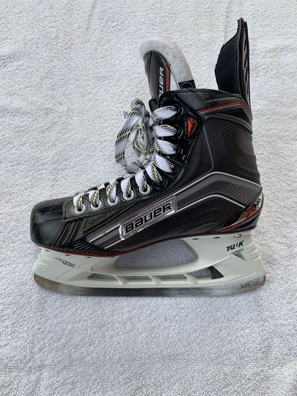 bauer x700 junior skates
