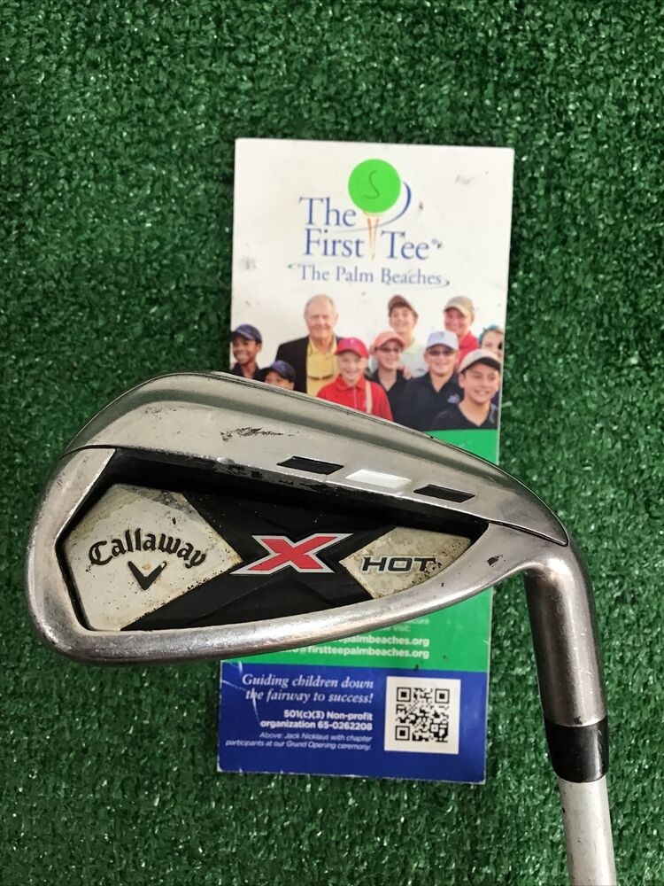 Callaway X Hot Pitching Wedge PW With Regular Graphite Shaft SidelineSwap