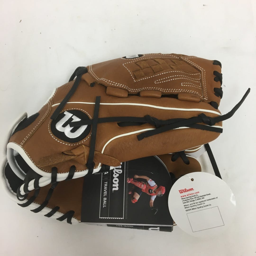 New Wilson A900 12 1 2" Fastpitch Baseball & Softball Fastpitch Gloves
