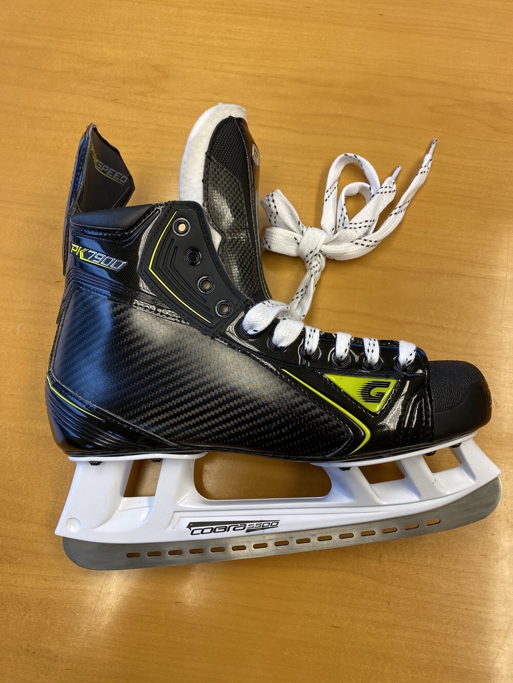 Hockey Skates Senior New Graf PeakSpeed PK7900 Regular Width Size 10