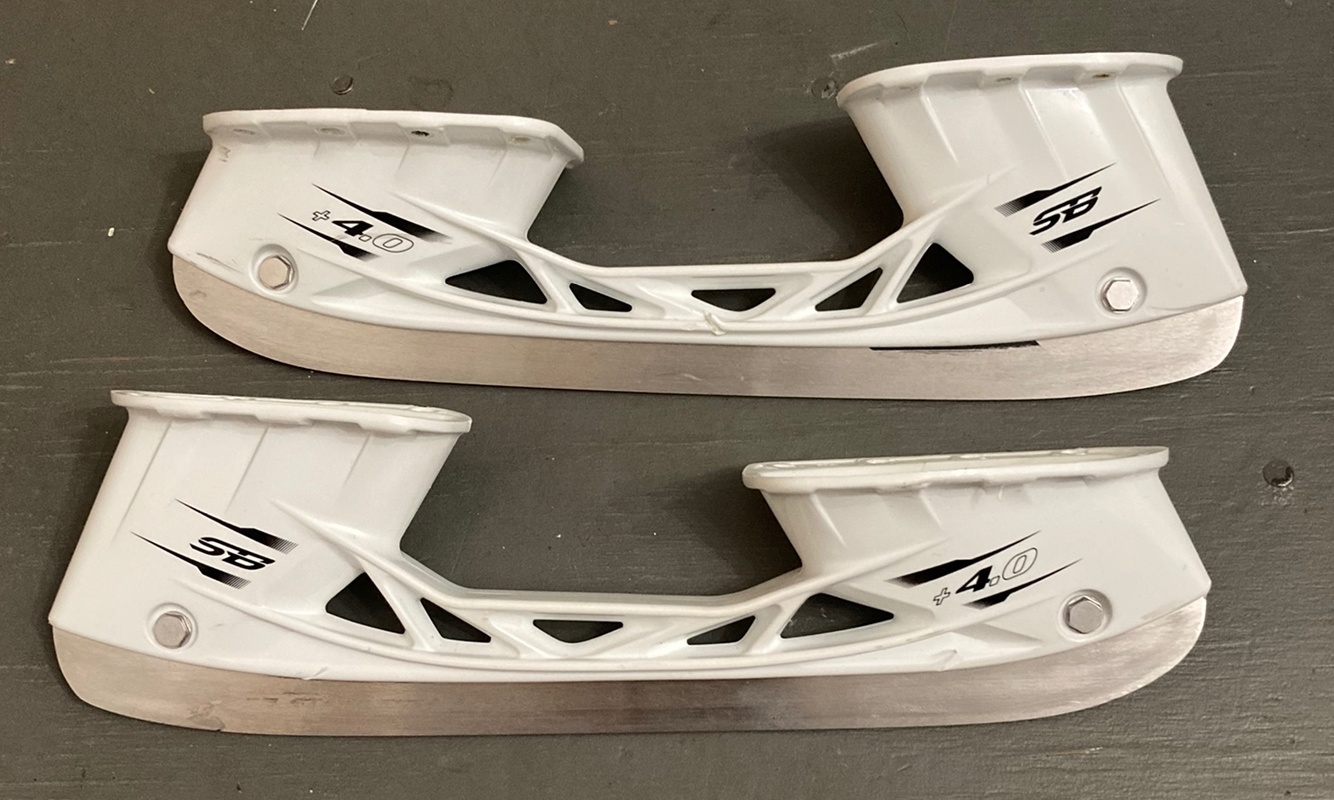 CCM 271 Speedblade +4.0 Holders with SB Stainless +2 Runners SidelineSwap