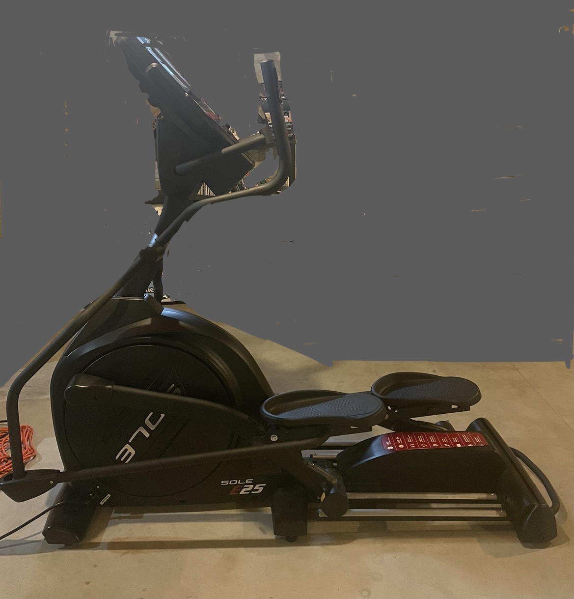 Sole E25 Elliptical Machine SidelineSwap
