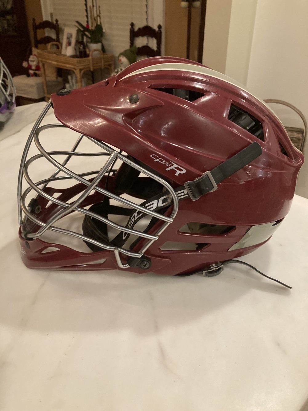 Used Cascade Cpxr Goalie Helmet SidelineSwap