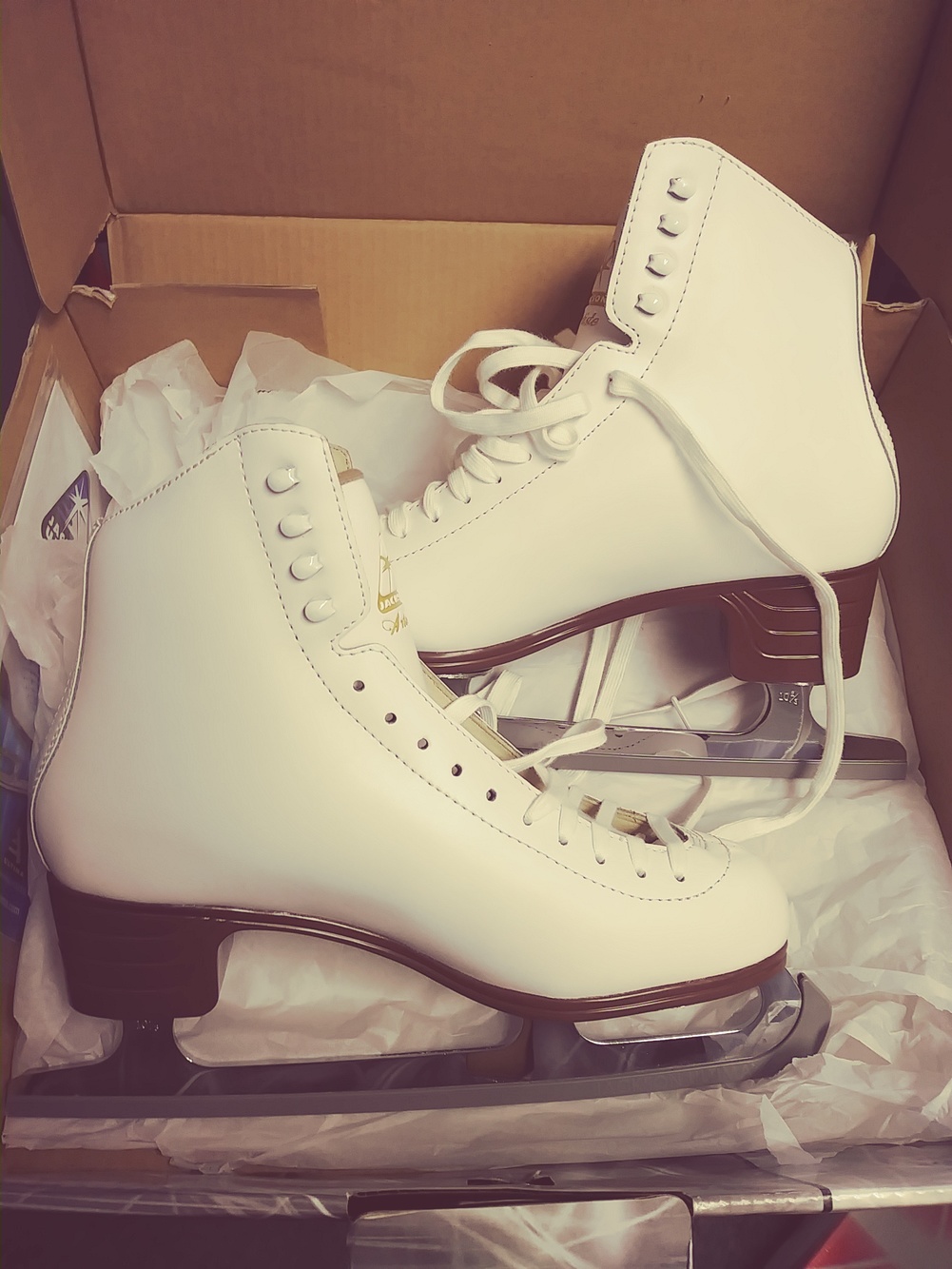 White Figure Skates New Jackson Ultima JS1790 Size 6 SidelineSwap