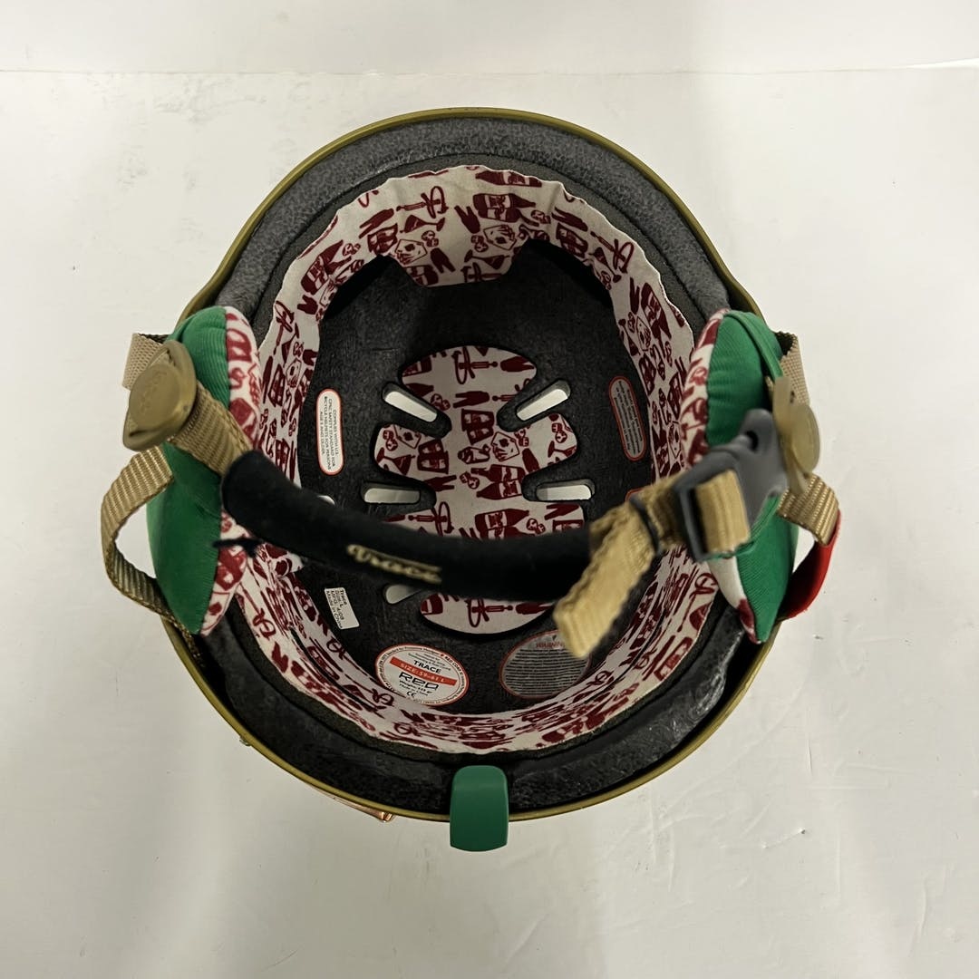 burton red trace helmet