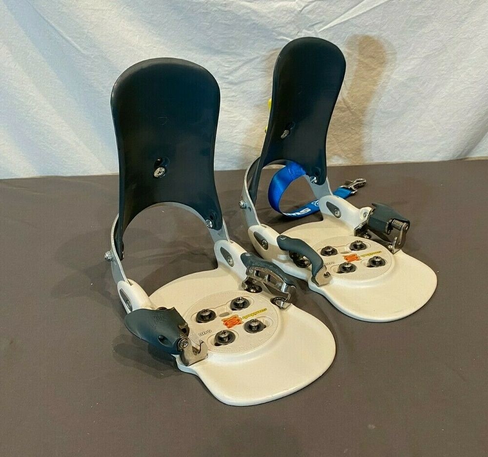 Switch AX8 HighBack StepIn Snowboard Bindings w/Mounting Plates Screws & Leash SidelineSwap