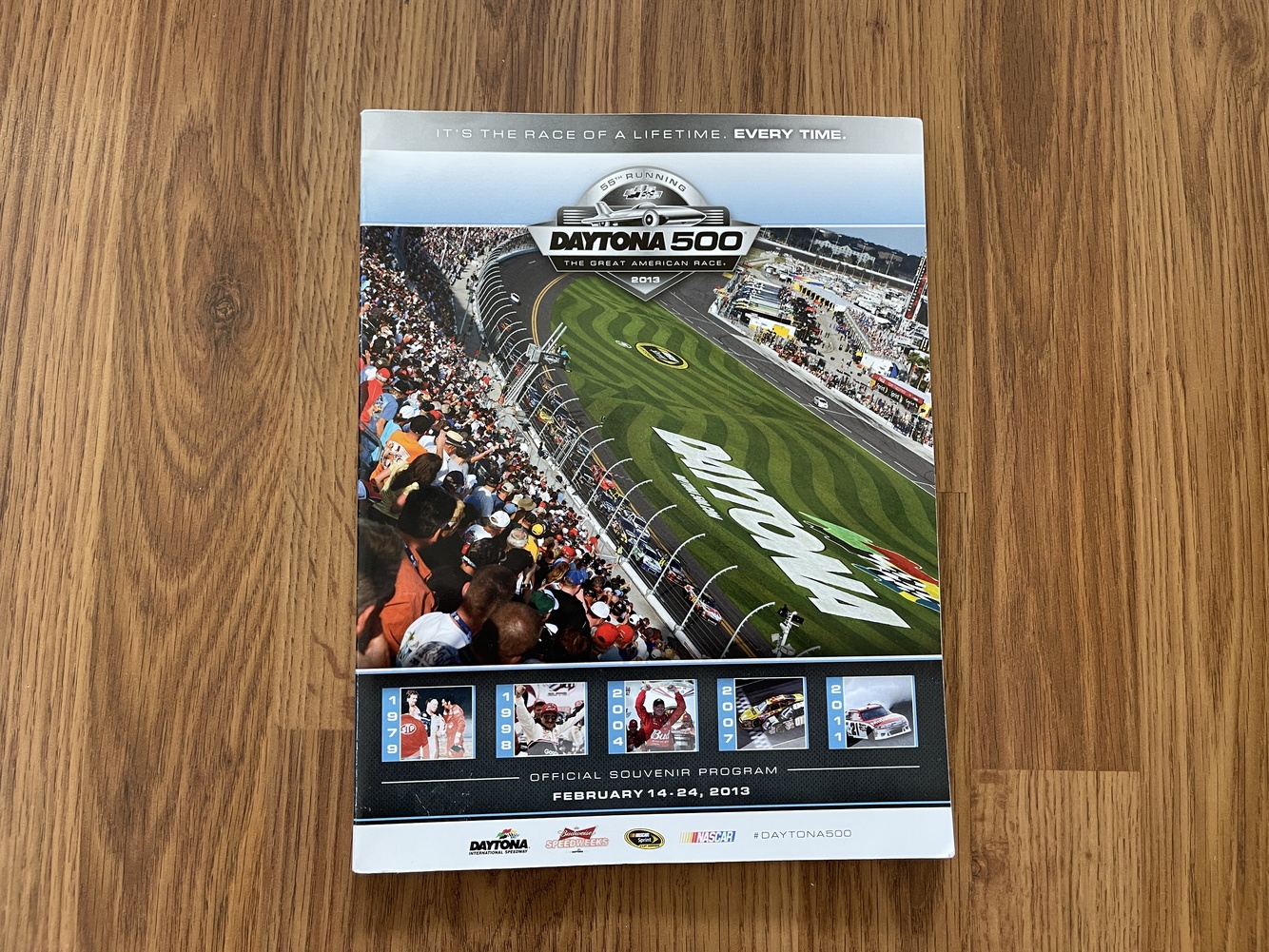2013 Daytona 500 THE GREAT AMERICAN RACE NASCAR Commemorative Souvenir